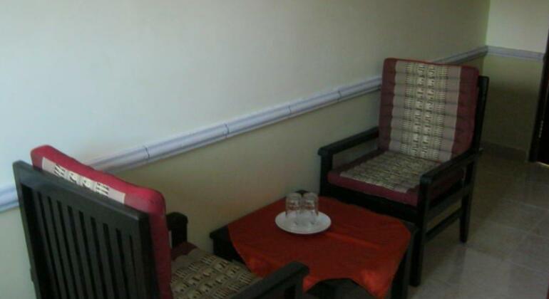 Outback Guesthouse & Restaurant - Photo3