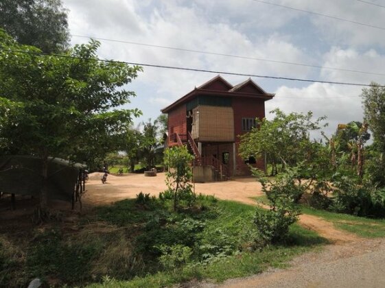 Pouk Homestay by Living Cambodia - Photo3