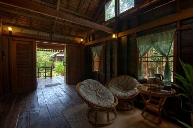 Private Wooden House - Photo3
