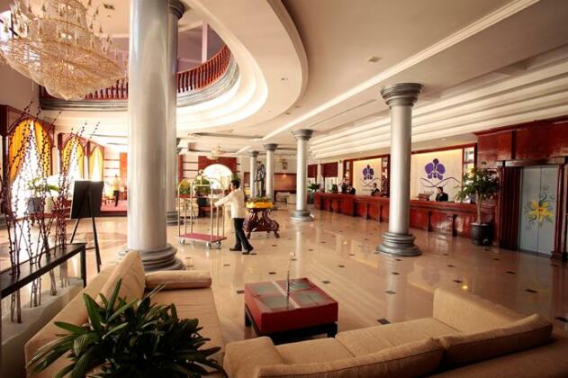 Ree Hotel - Photo4