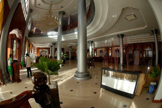 Ree Hotel - Photo5