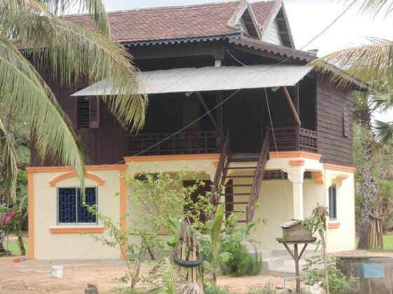 Romdul Homestay by Living Cambodia