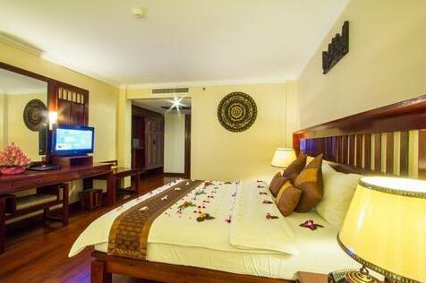 Royal Empire Hotel - Photo3