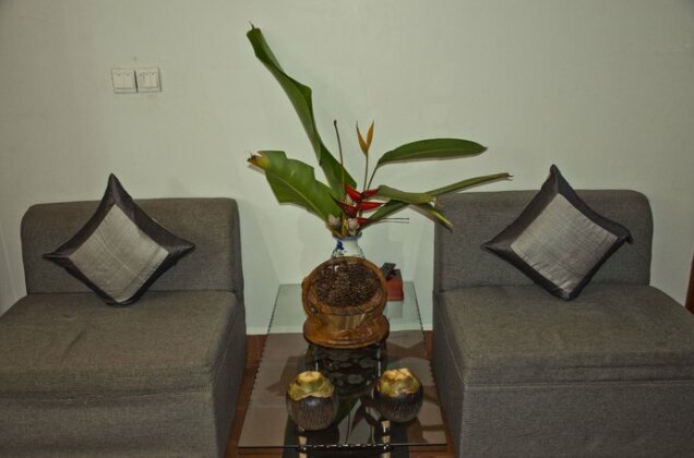 Silver Residence - Photo2