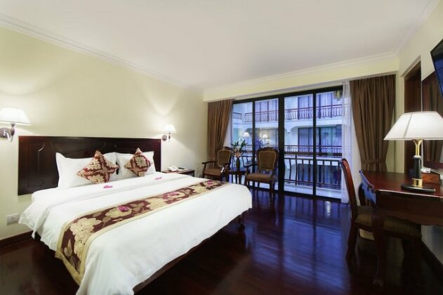 Smiling Deluxe Hotel - Photo4