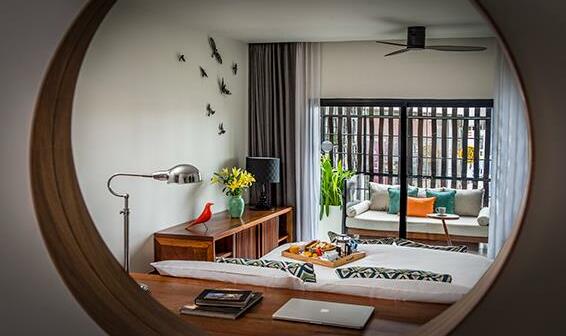 The Aviary Hotel - Photo4