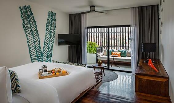 The Aviary Hotel - Photo5