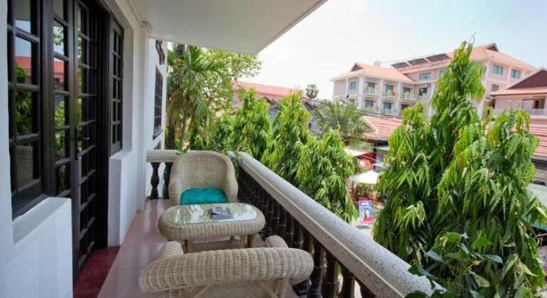 The Moon Villa & Spa - Photo2
