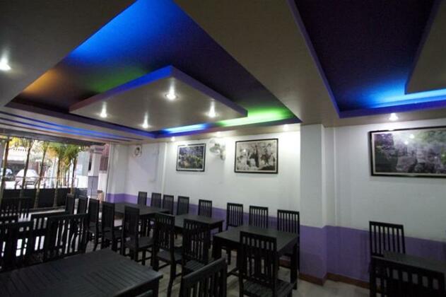 Yin Liza Hotel - Photo5