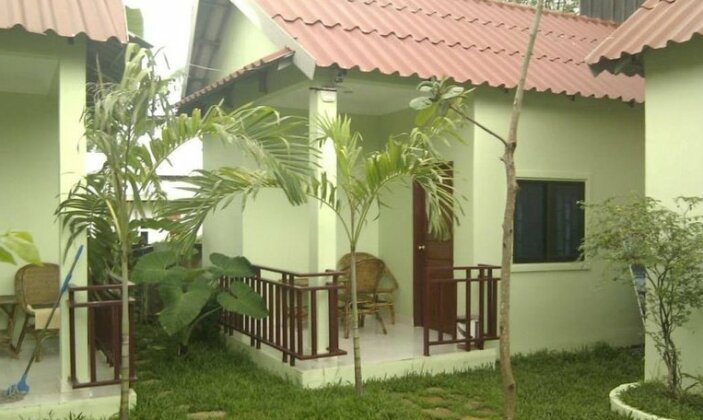 Hi5 Bungalows - Photo5