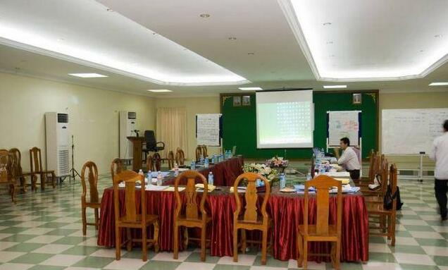 Holiday Hotel Sihanoukville - Photo2