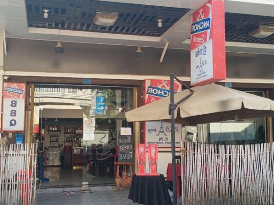 Le barang resto bar lounge and guesthouse