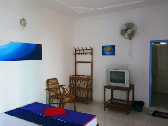 Queen Side Guesthouse - Photo3