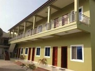 Strawberry Guesthouse - Photo2