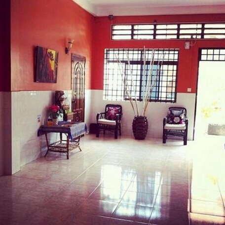 The Small Hotel - Photo5