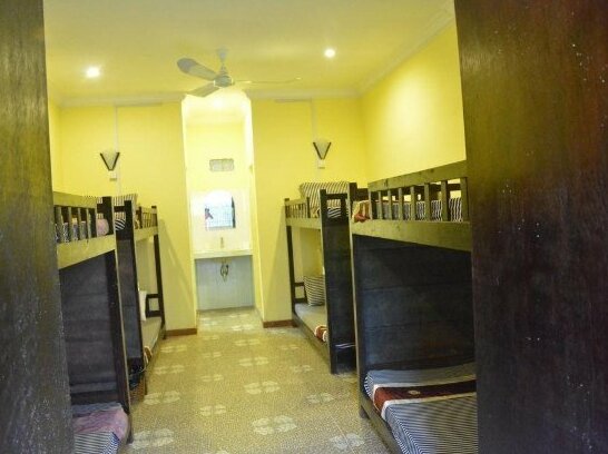 Tranquility Guesthouse - Photo3