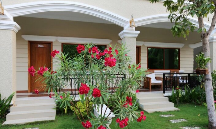 Alice Villa Hotel - Photo3