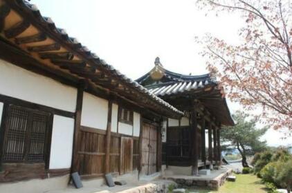 Ahndong Kimjongtaek Yangsodang