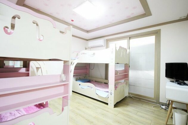 Gotaya Guesthouse - Photo4