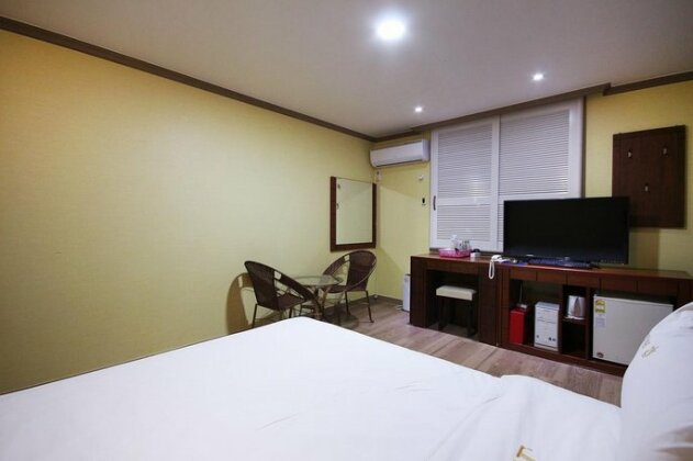 Happy Q Motel - Photo3