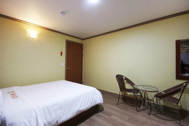 Happy Q Motel - Photo4