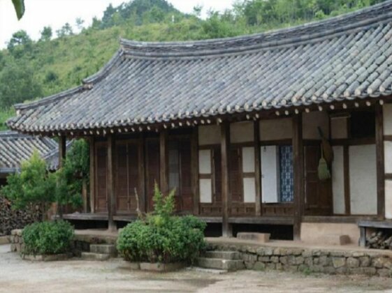 Jeongjaejongtaek Hanok Guesthouse - Photo4