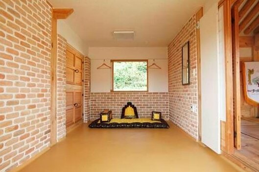 Ongye Jongtaek - Photo4