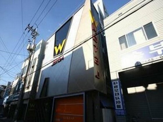 W Motel Andong - Photo2