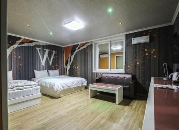 W Motel Andong - Photo4