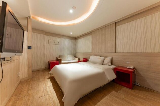 Asan Carnegie - Photo2
