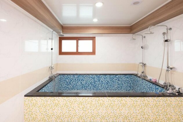 Dogo Ellim Spa Hotel - Photo2