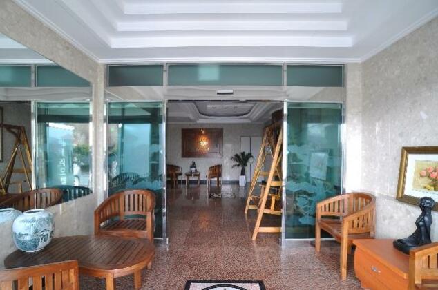 Goodstay Rivera Hotel - Photo2