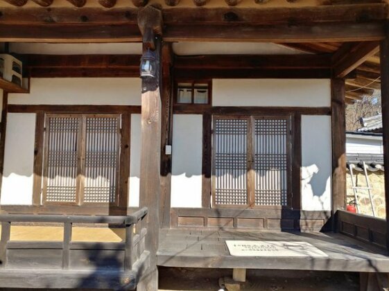 Namhogootaek - Photo2