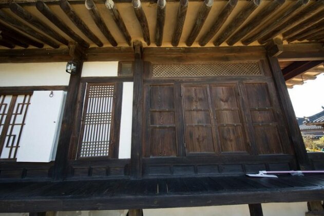 Namhogootaek - Photo3