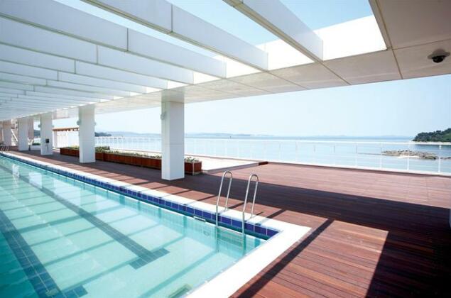 Beache Palace - Photo2