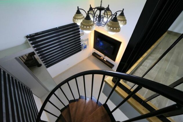 Daecheon Jewelry Pensions - Photo2