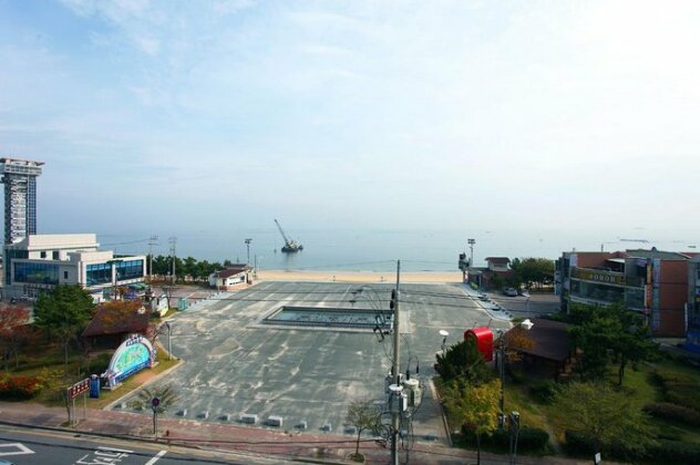 Daecheon Santana - Photo5