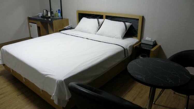Island Hotel Boryeong - Photo3