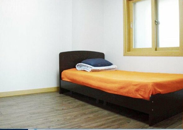 Muchangpo Gandri House - Photo2