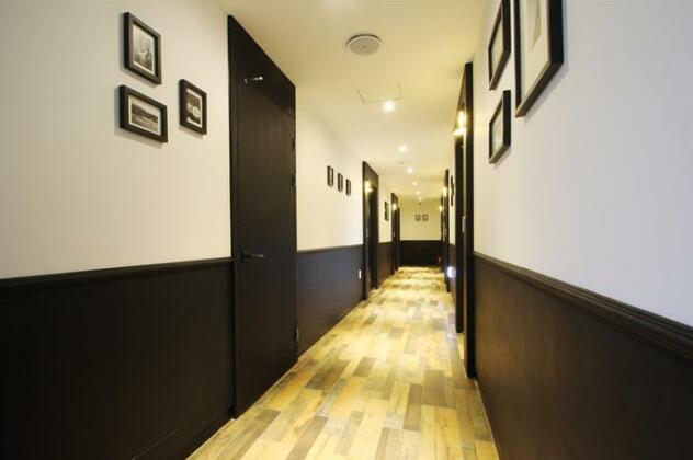 17th Hotel - Photo4