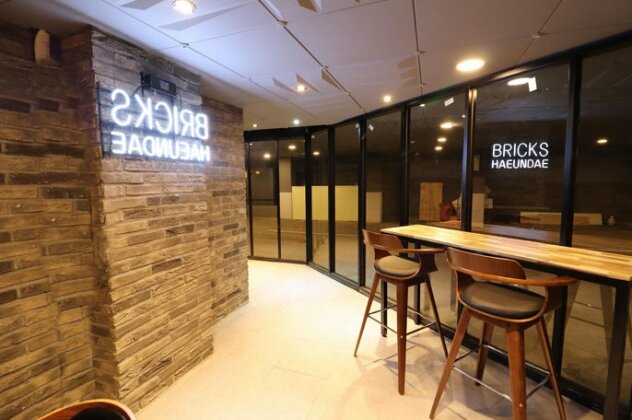 Bricks Guesthouse Haeundae - Photo5