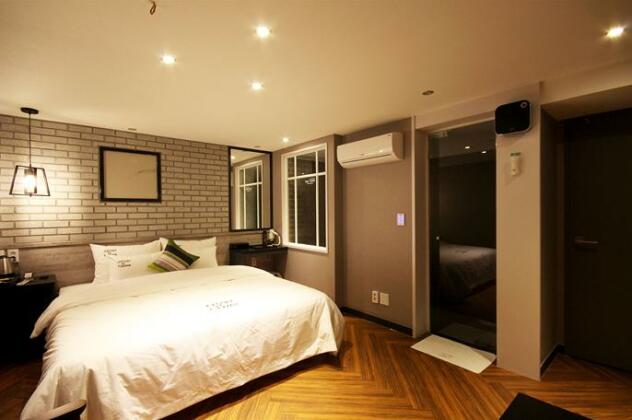 Busan seomyeon 'The Suites Hotel' - Photo2