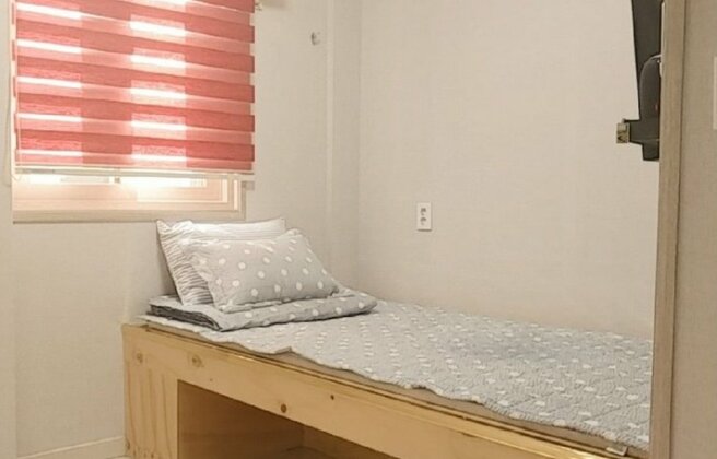 Coco Capsule Guesthouse - Hostel - Photo3