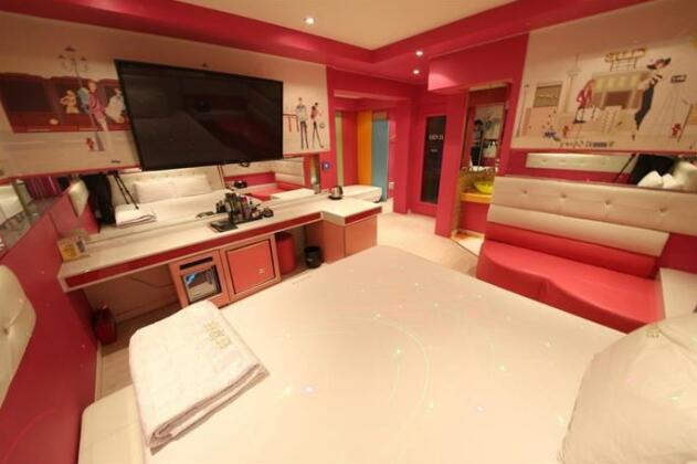 Den Basta Hotel - Photo4