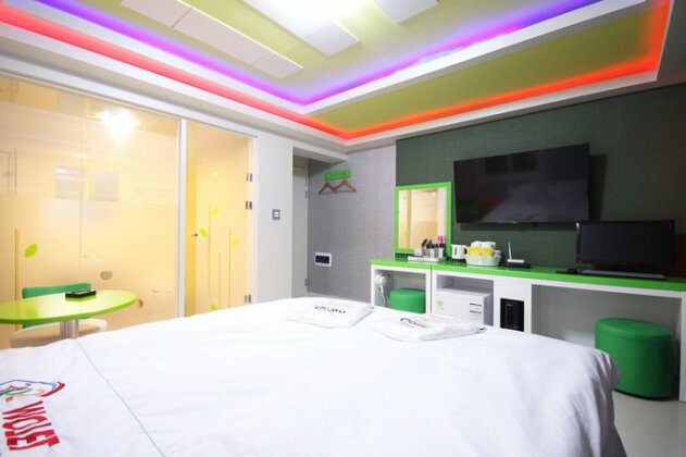 Feel 365 Motel - Photo3