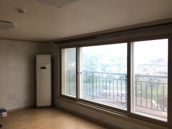 Gadeokdo Noeul Pension - Photo4