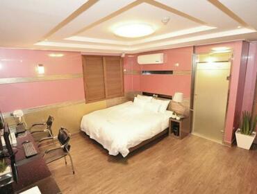Haeundae WA Hotel