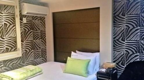 Hotel Ambers - Photo2