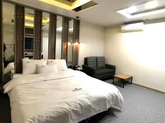 Hotel Bricks Haeundae - Photo5