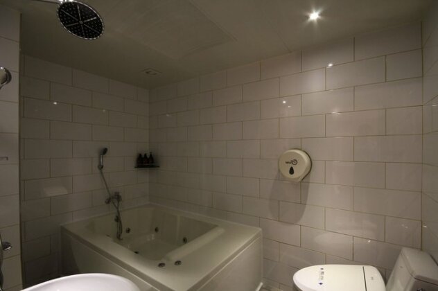 Hotel Gem Busan - Photo2